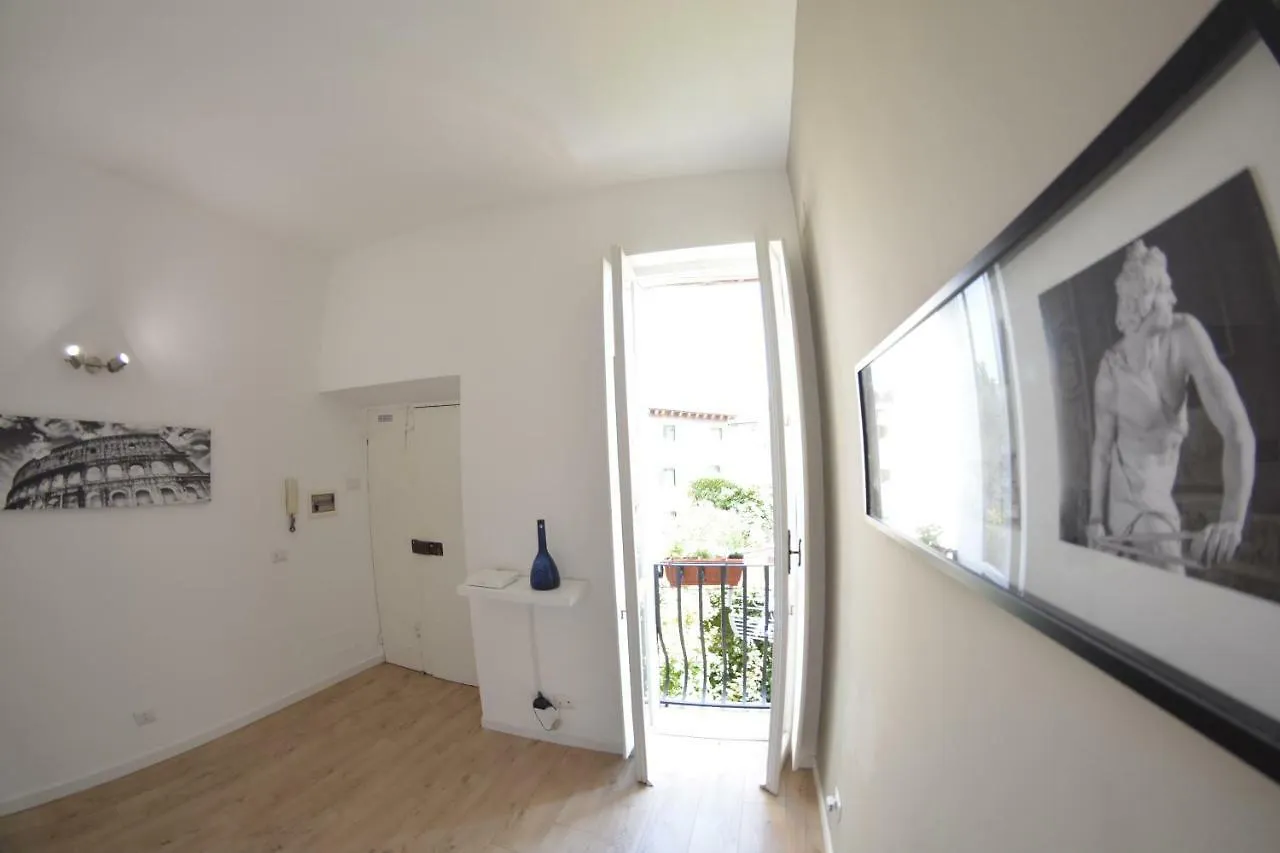 Holiday home Petit Bijou De Rome Vatican-Trastevere Italy